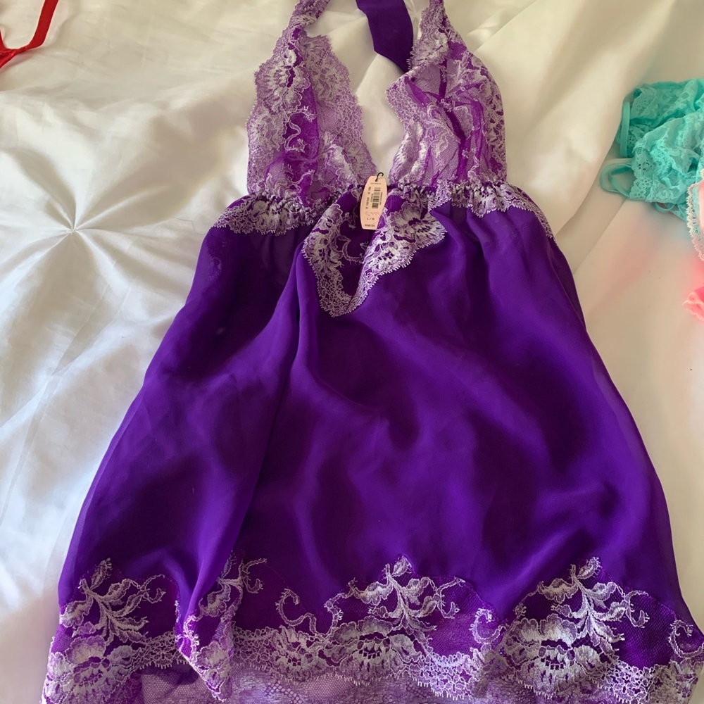 Victoria’s Secret night wear